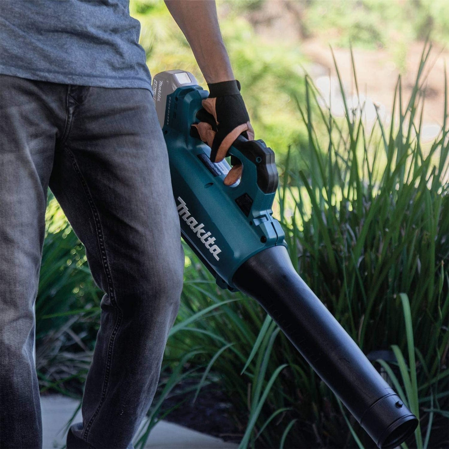 Makita  116 MPH 459 CFM 18-Volt LXT Lithium-Ion Brushless Cordless Blower (Tool-Only)