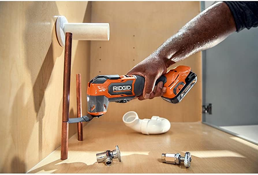 RIDGID  18V Brushless Cordless Oscillating Multi-Tool (Tool Only)