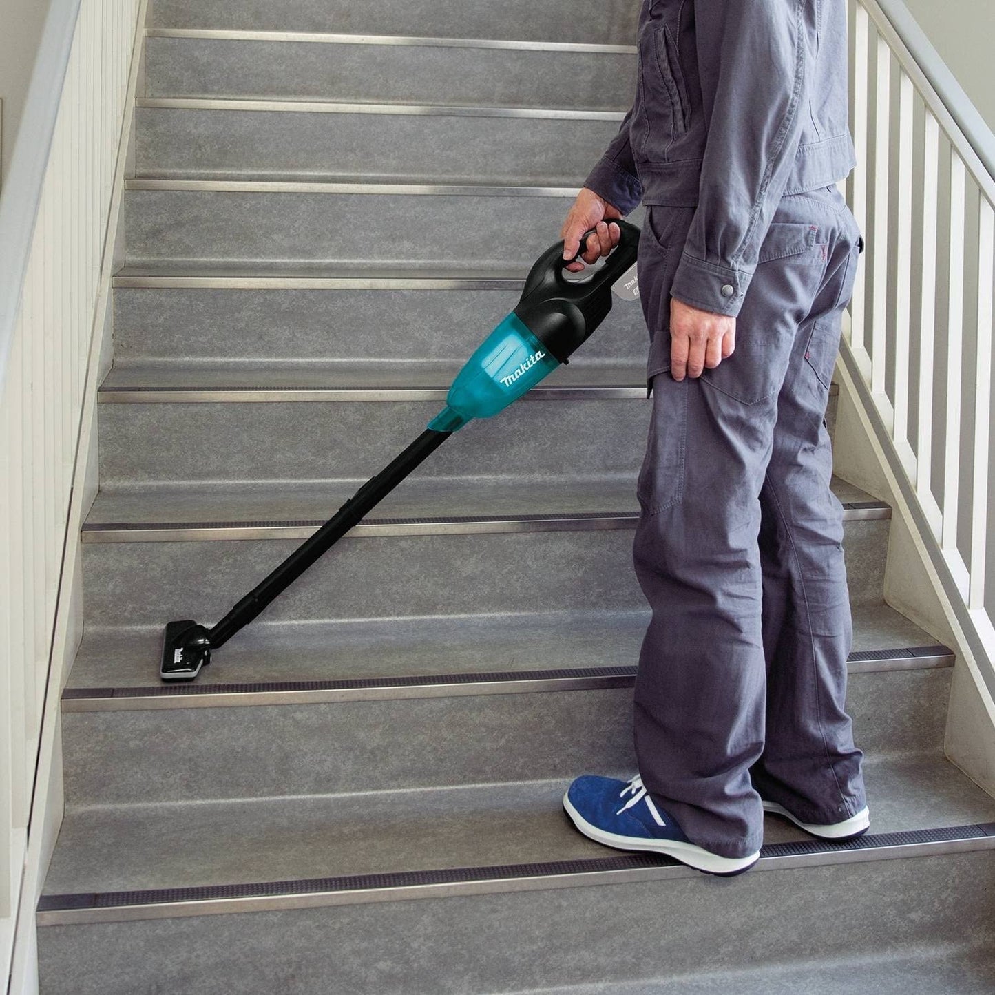 Makita  18V LXT Lithium-ion Handheld Cordless Vacuum (Tool-Only)