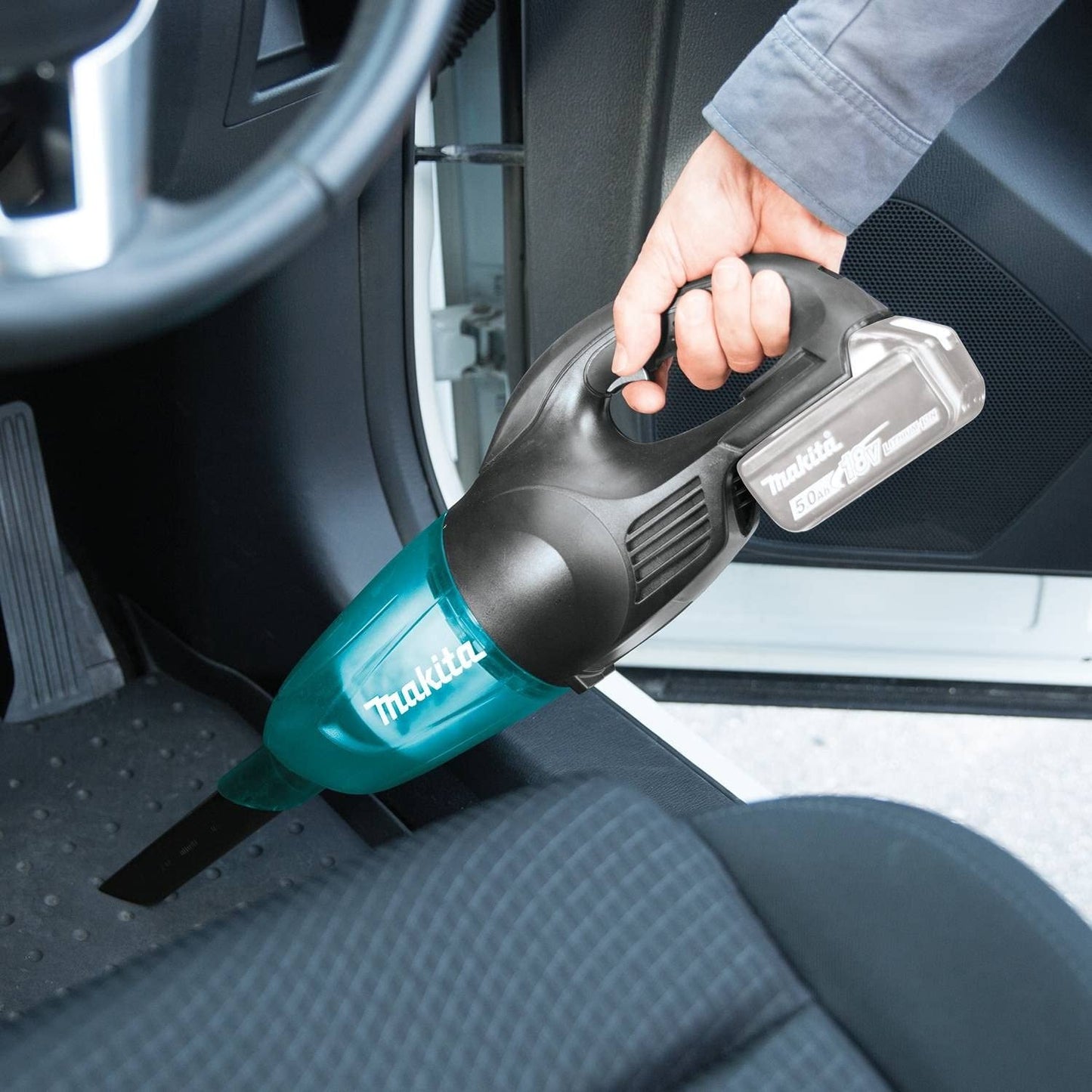 Makita  18V LXT Lithium-ion Handheld Cordless Vacuum (Tool-Only)