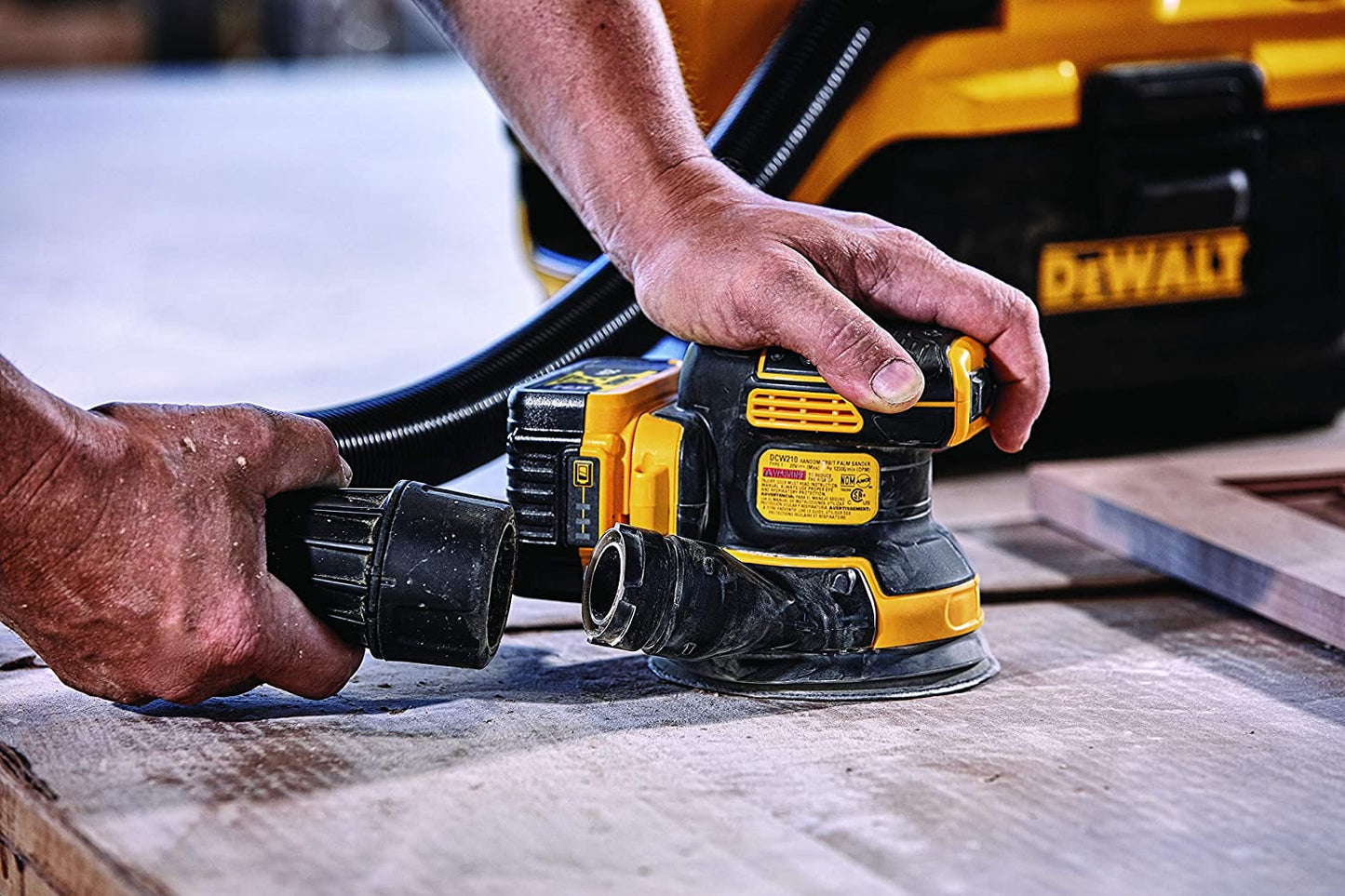 DEWALT  20V MAX XR Cordless Brushless 5 in. Random Orbital Sander (Tool Only)