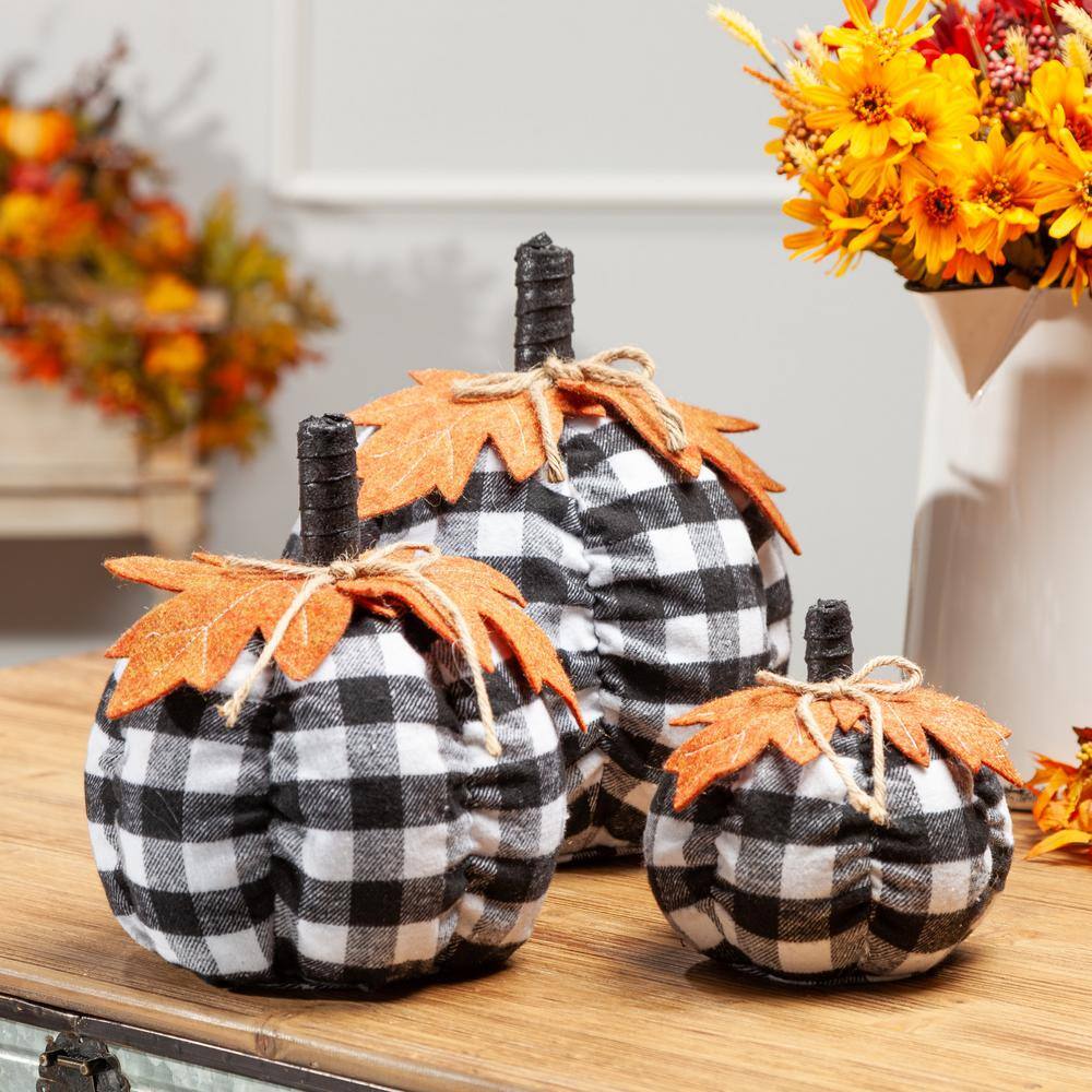 GERSON INTERNATIONAL Assorted Sized 10 in. H Black and White Plaid Pumpkins Harvest Decor (Set of 3)