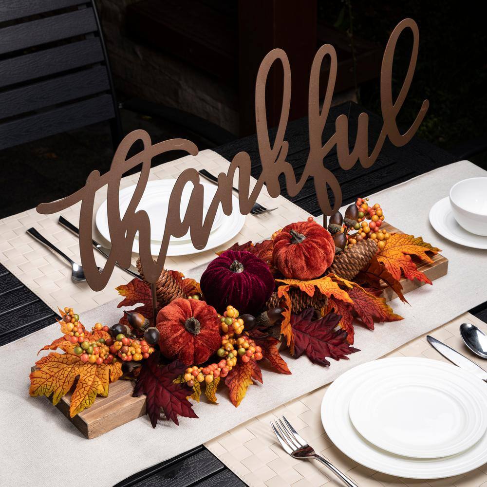 Glitzhome 24 in. L Harvest Metal Sign Floral/Center Piece