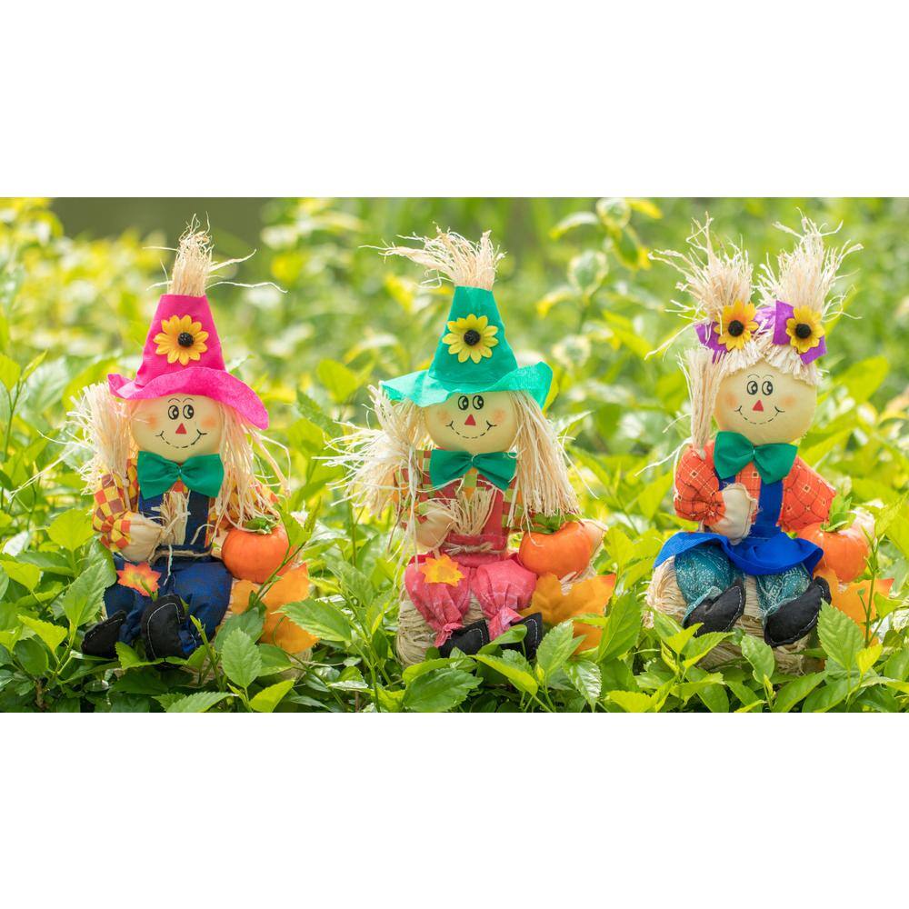 Gardenised Garden Scarecrows Sitting on Hay Bale (Set of 3)