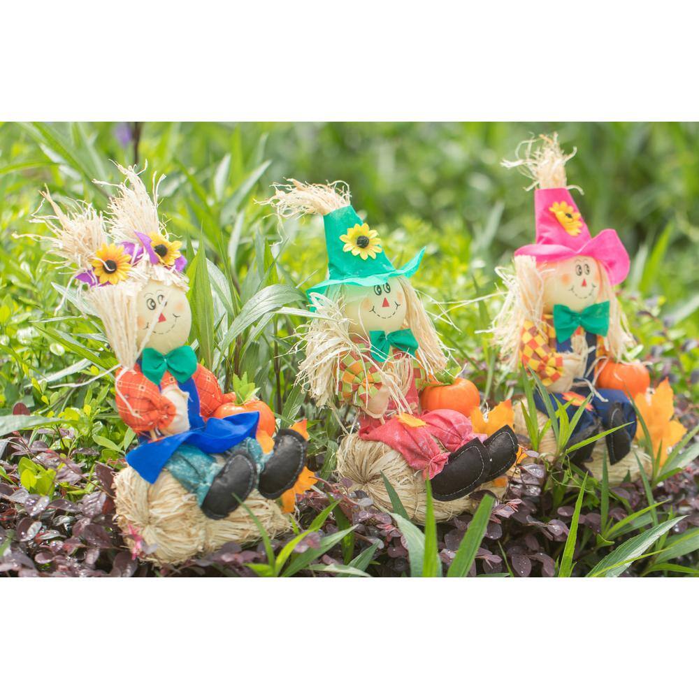 Gardenised Garden Scarecrows Sitting on Hay Bale (Set of 3)