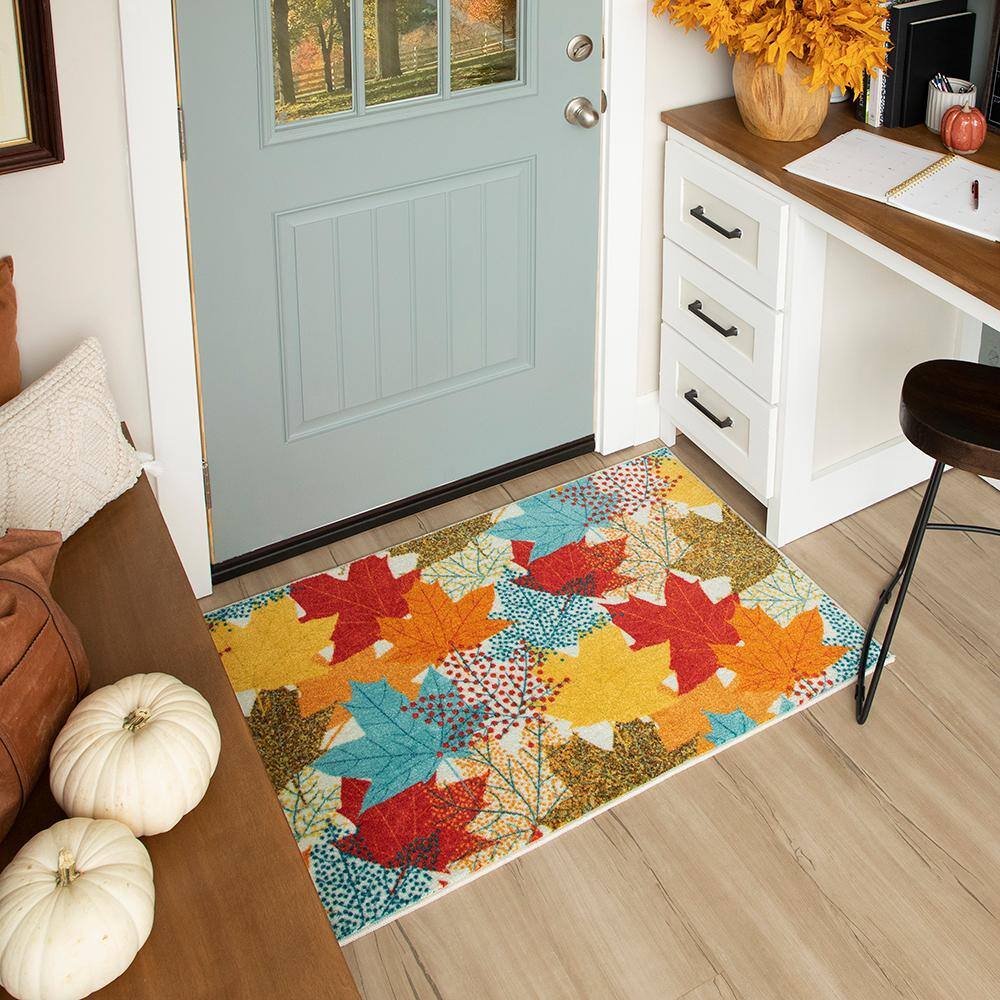 Mohawk Home Multi-Color Leaves 1 ft. 6 in. x 2 ft. 6 in. Machine Washable Area Rug