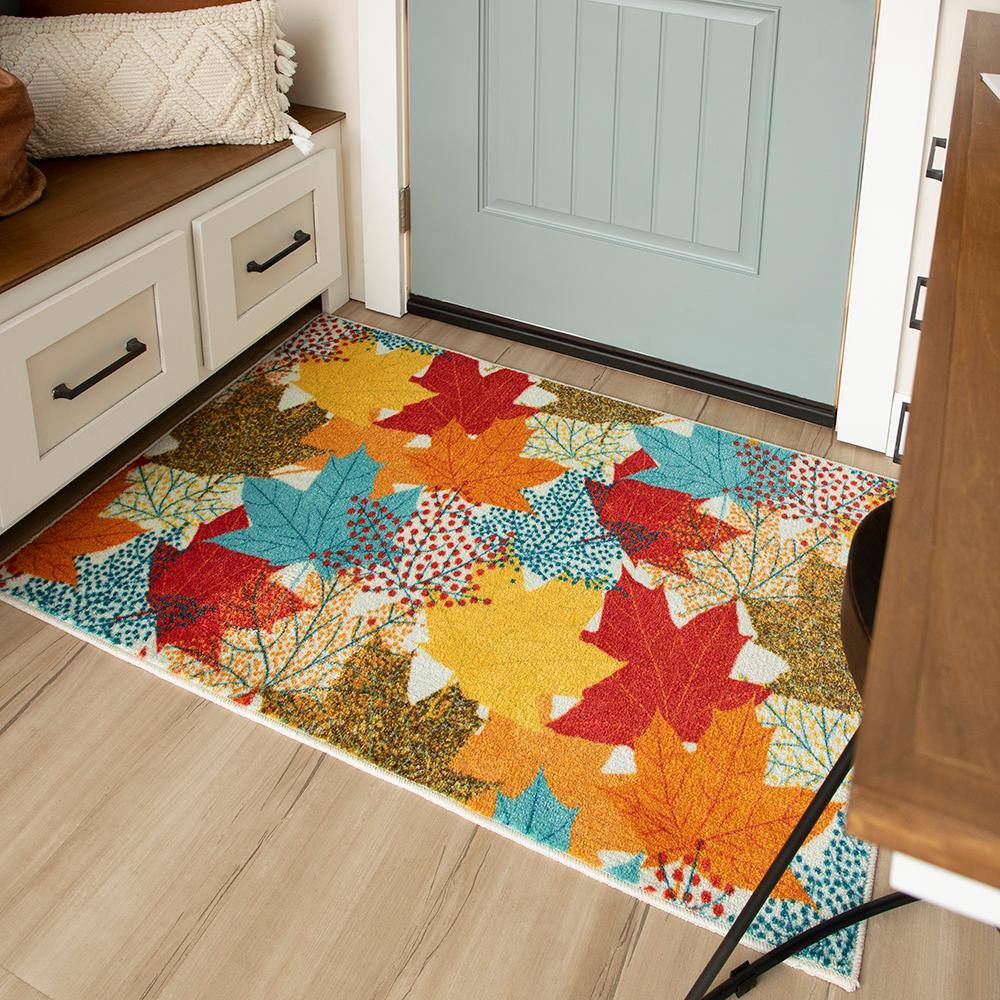 Mohawk Home Multi-Color Leaves 1 ft. 6 in. x 2 ft. 6 in. Machine Washable Area Rug