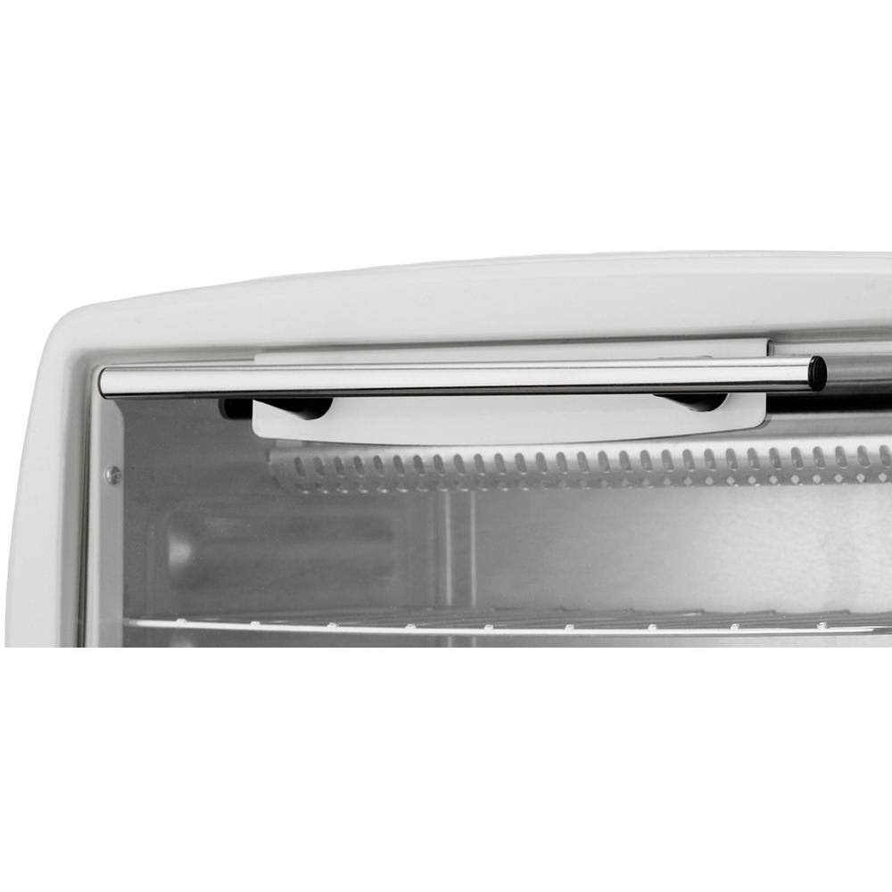 Brentwood Appliances 4-Slice White Toaster Oven