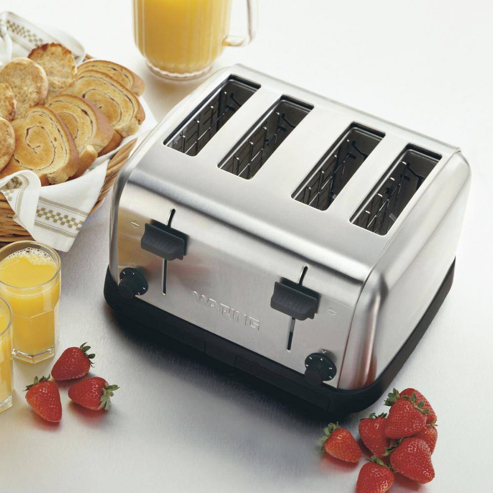 Waring Commercial Brushed Chrome 4-Slice Commercial Medium-Duty Toaster