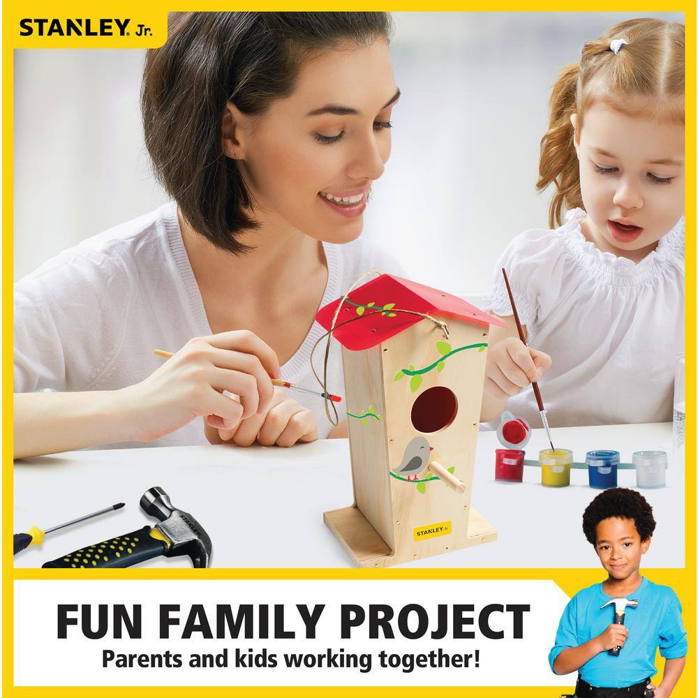 Stanley Jr Tall Birdhouse Kit and 5-Piece Tool Set (Tool Belt Not Included)