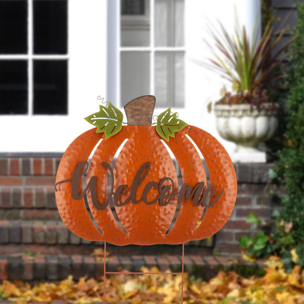 Glitzhome 29.72 in. H Fall Metal Pumpkin Yard Stake/Standing/Hanging Sign (KD, 3-Function)