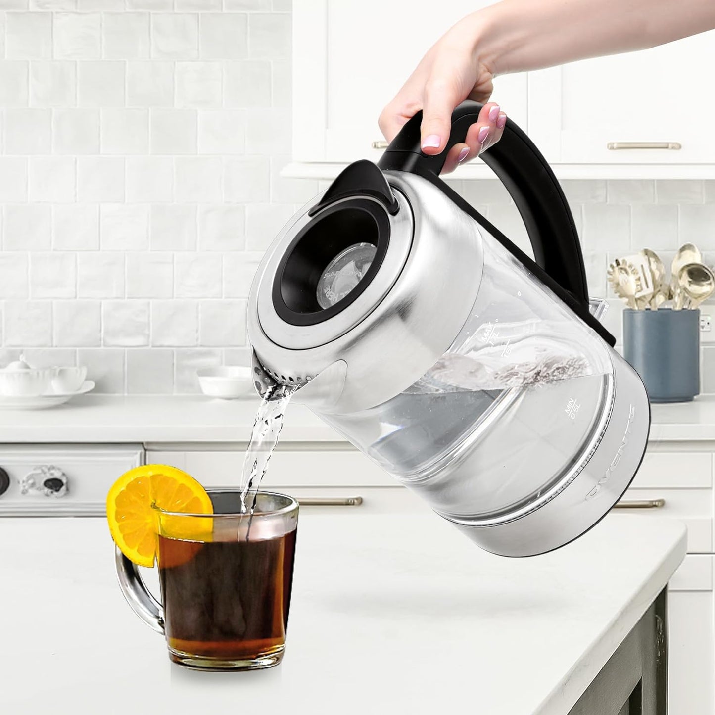 OVENTE 7-Cup 1.7 l Silver Glass Electric Kettle with ProntoFill Technology-Fill Up with Lid On