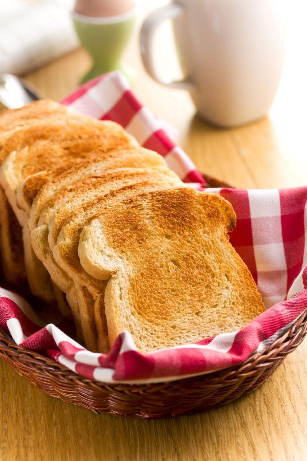 Continental 4-Slice Black Toaster with Cool-Touch Exterior