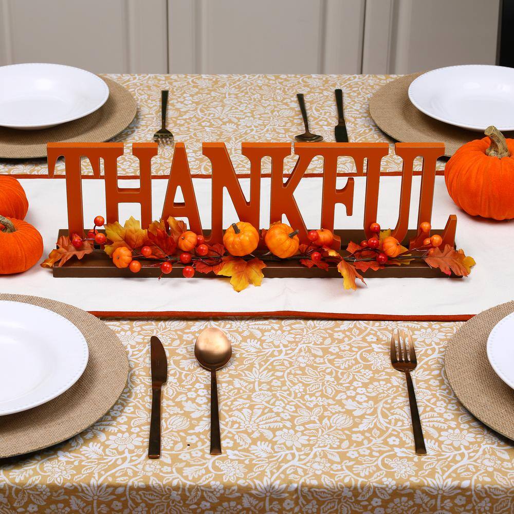 Glitzhome 20 in. L Thankful Wooden Table Decor