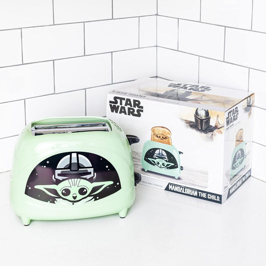 Uncanny Brands Star Wars Empire Collection 2-Slice Mandalorian 'The Child' Toaster