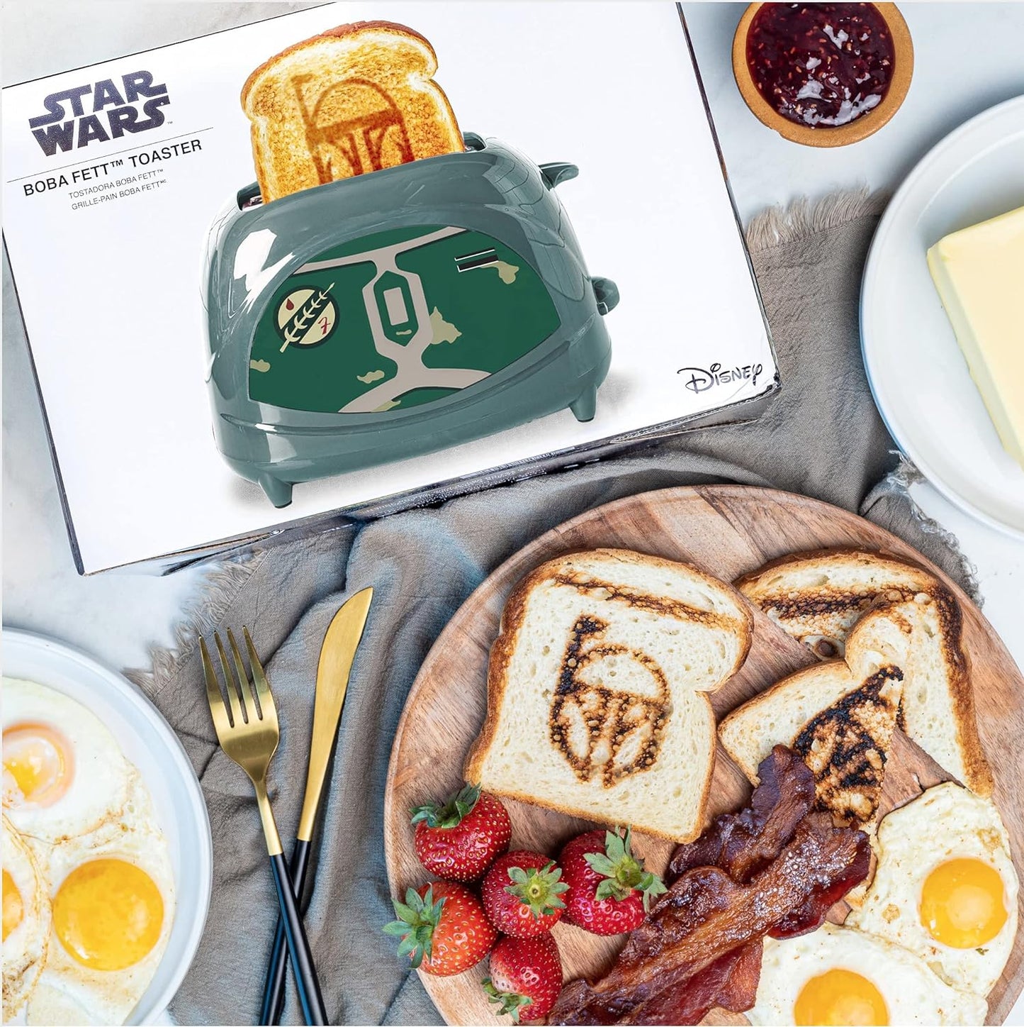 Uncanny Brands 600 Watts Brown Boba Fett Star Wars Two-Slice Toaster