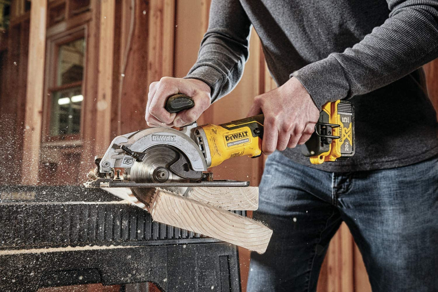 DEWALT  ATOMIC 20V MAX Cordless Brushless 4-1/2 in. Circular Saw (Tool Only)