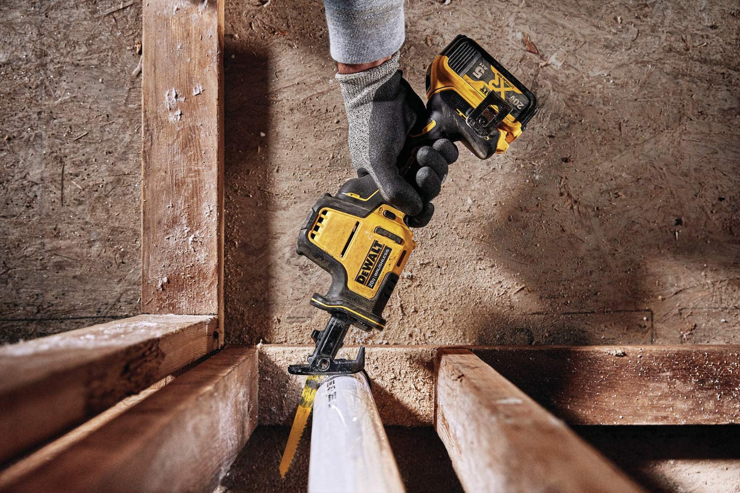 DEWALT  ATOMIC 20V MAX Cordless Brushless Compact Reciprocating Saw (Tool Only)