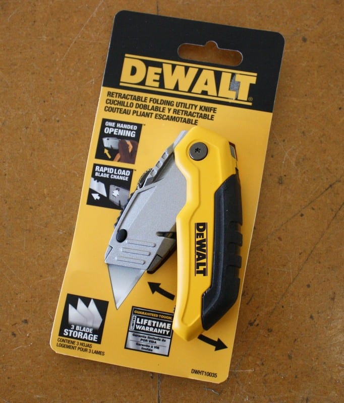 DEWALT  Folding Retractable Utility Knife