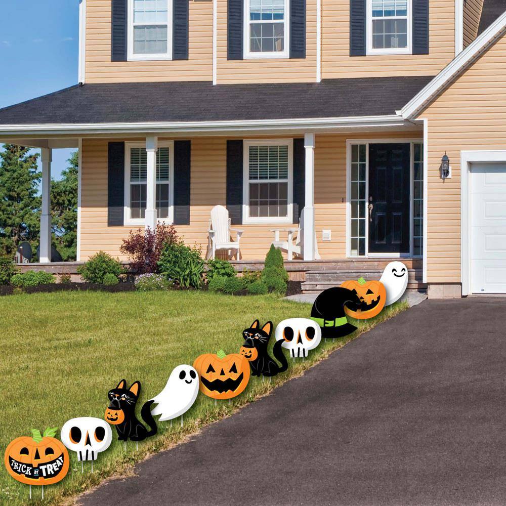 Big Dot of Happiness 7.75 in. H Jack-O'-Lantern Halloween - Black Cat Ghost Skull & Witch Hat Lawn Decor Outdoor Halloween Yard Stakes 10 Pc