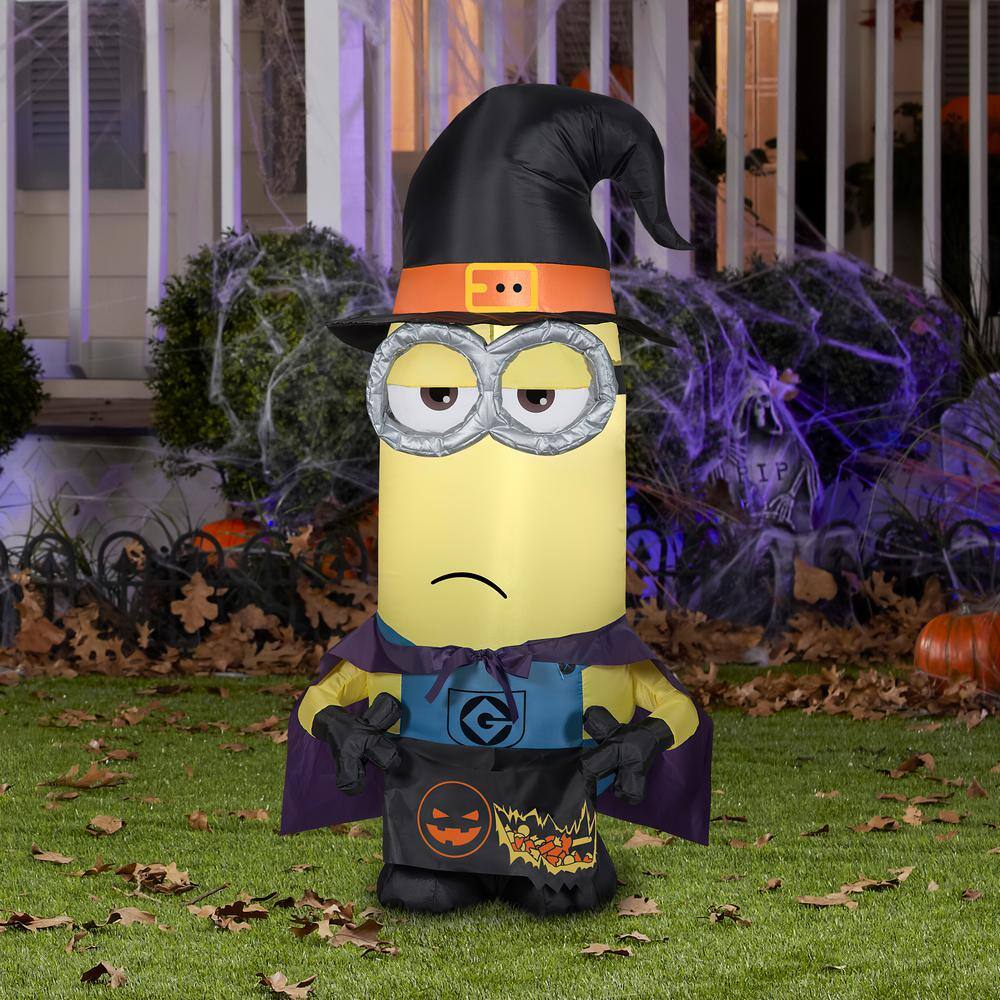 Gemmy  3.5 ft. Inflatable Airblown-Kevin as Witch-SM-Universal