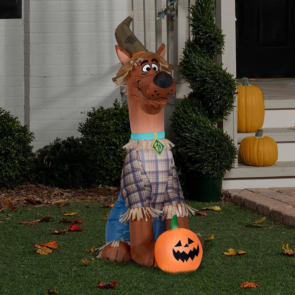 Gemmy 3.5 ft. H Inflatable Airblown-Scooby as Scarecrow-SM-WB