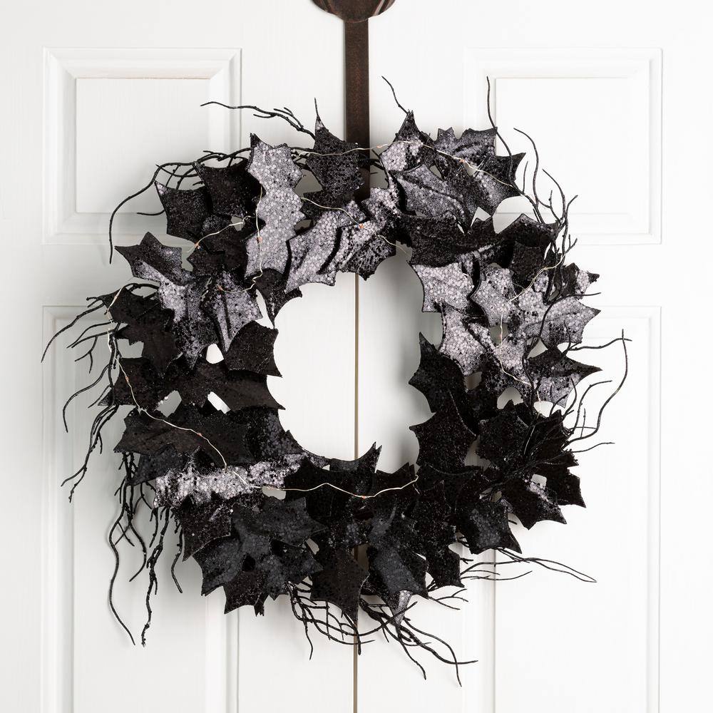 Glitzhome  26 in. D Lighted Halloween Bat Wreath