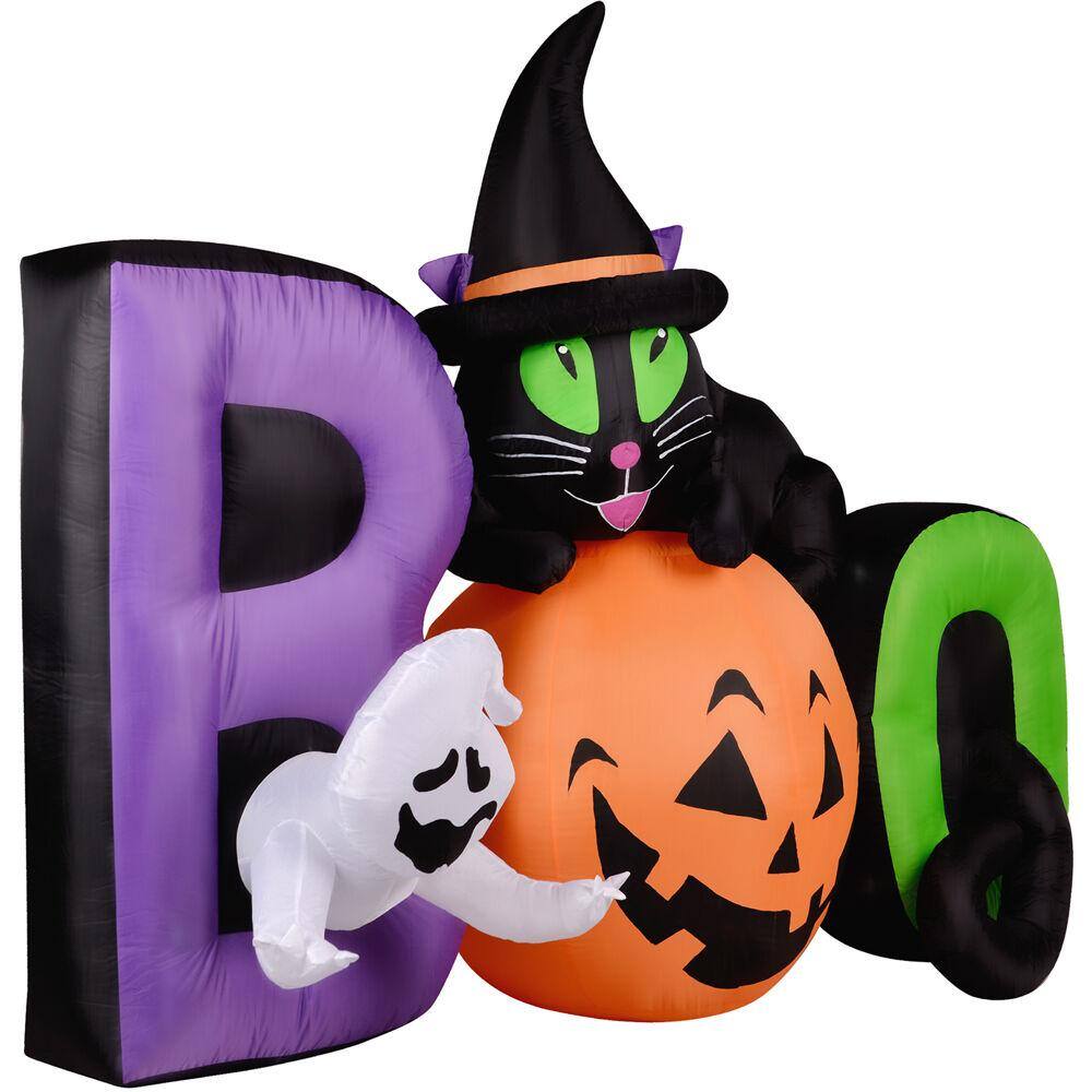 HAUNTED HILL FARM:Haunted Hill Farm  5 ft. Pre-Lit Boo Sign with Black Cat, Jack-O-Lantern and Ghost Halloween Inflatable