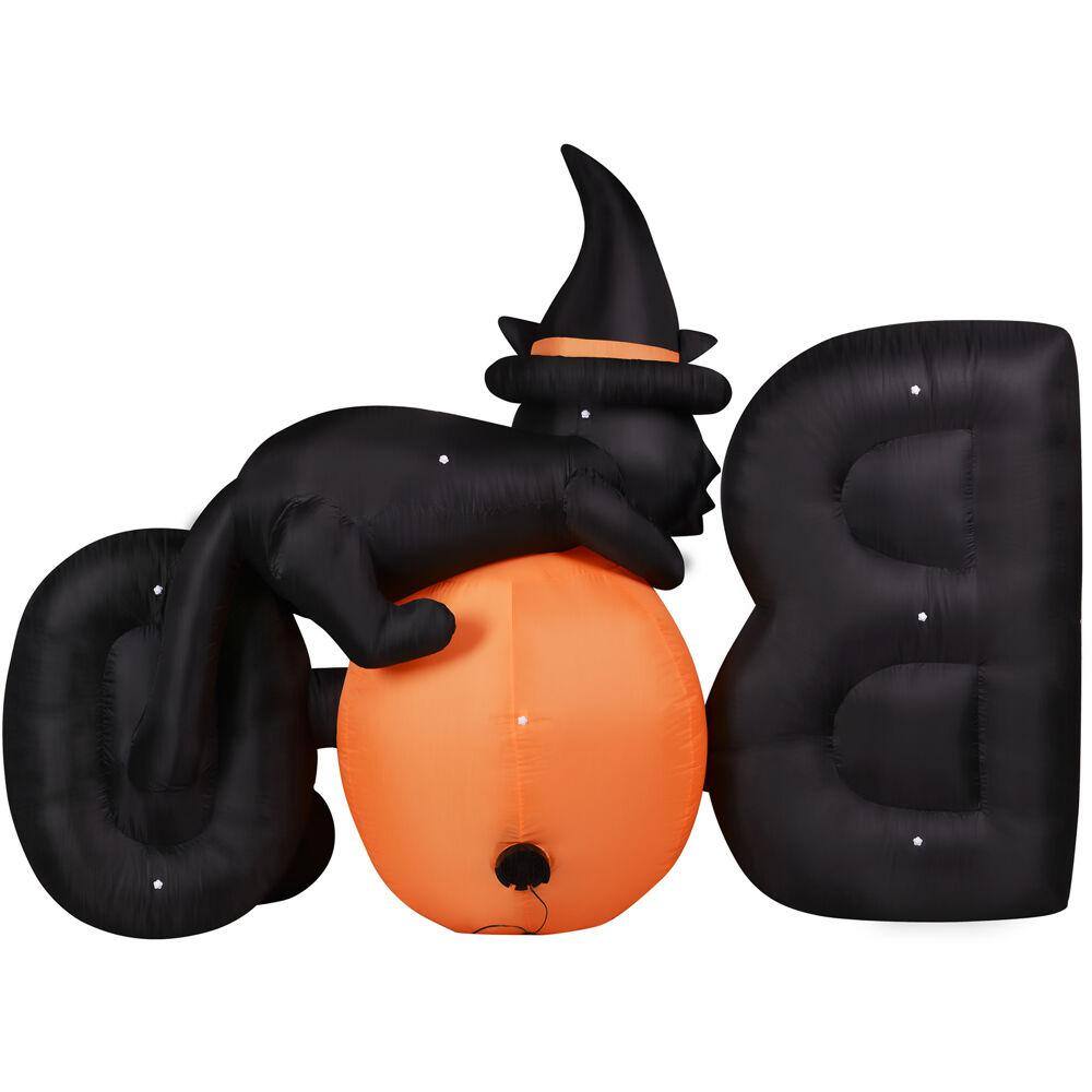 HAUNTED HILL FARM:Haunted Hill Farm  5 ft. Pre-Lit Boo Sign with Black Cat, Jack-O-Lantern and Ghost Halloween Inflatable