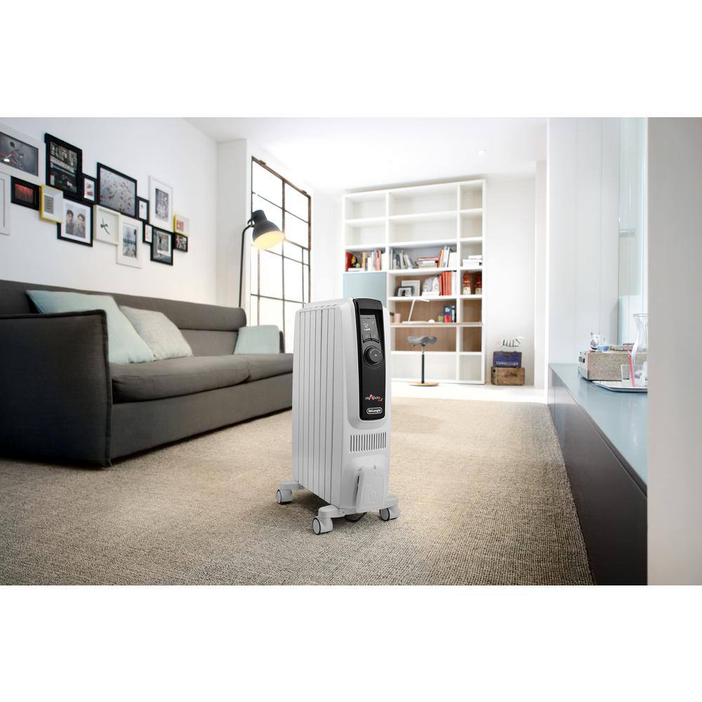 DeLonghi 1500-Watt 5120 BTU Electric Oil Filled Radiator Space Heater Quiet Full Room Comfort